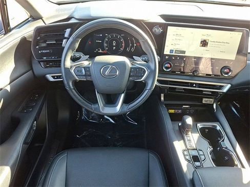 Used 2023 Lexus RX 350 Premium w/ Accessory Package (Z1) image 11