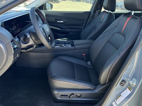 New 2026 Nissan Sentra SR image 14