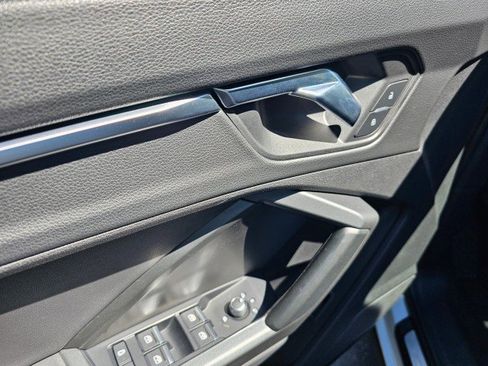 Used 2020 Audi Q3 2.0T Premium Plus image 25