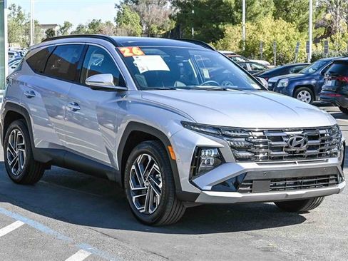 Used 2026 Hyundai Tucson Limited image 3