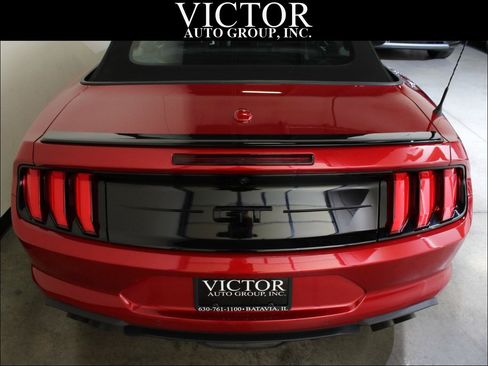 Used 2020 Ford Mustang GT Premium w/ Carbon Sport Interior Package RWD image 13