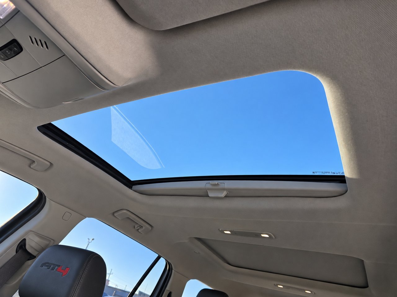 Used 2020 GMC Acadia AT4 w/ LPO, Floor Liner Package AWD/4WD image 15