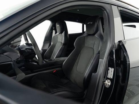 Used 2024 Porsche Taycan GTS AWD/4WD image 11