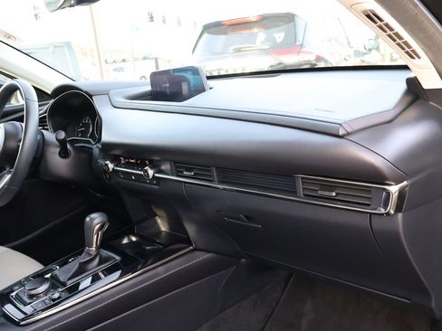 Used 2024 MAZDA CX-30 AWD 2.5 S w/ Preferred Package image 9