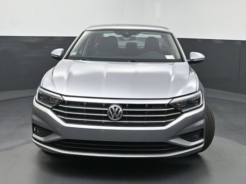 Used 2019 Volkswagen Jetta SEL Premium FWD image 39