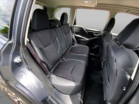 Certified 2024 Subaru Forester Premium AWD/4WD image 20
