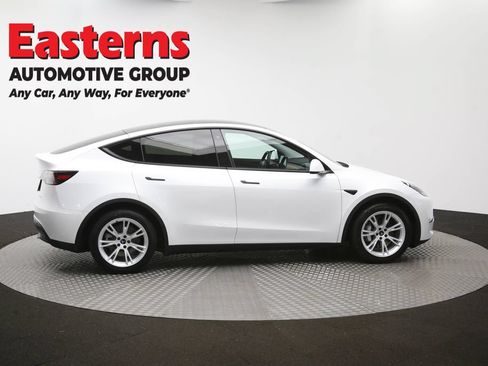 Used 2020 Tesla Model Y Long Range AWD/4WD image 38