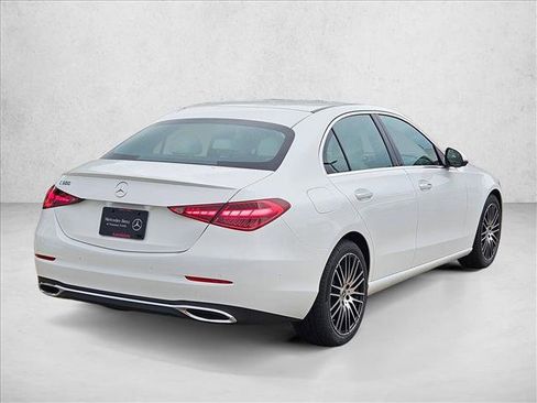 Used 2025 Mercedes-Benz C 300 Sedan image 5