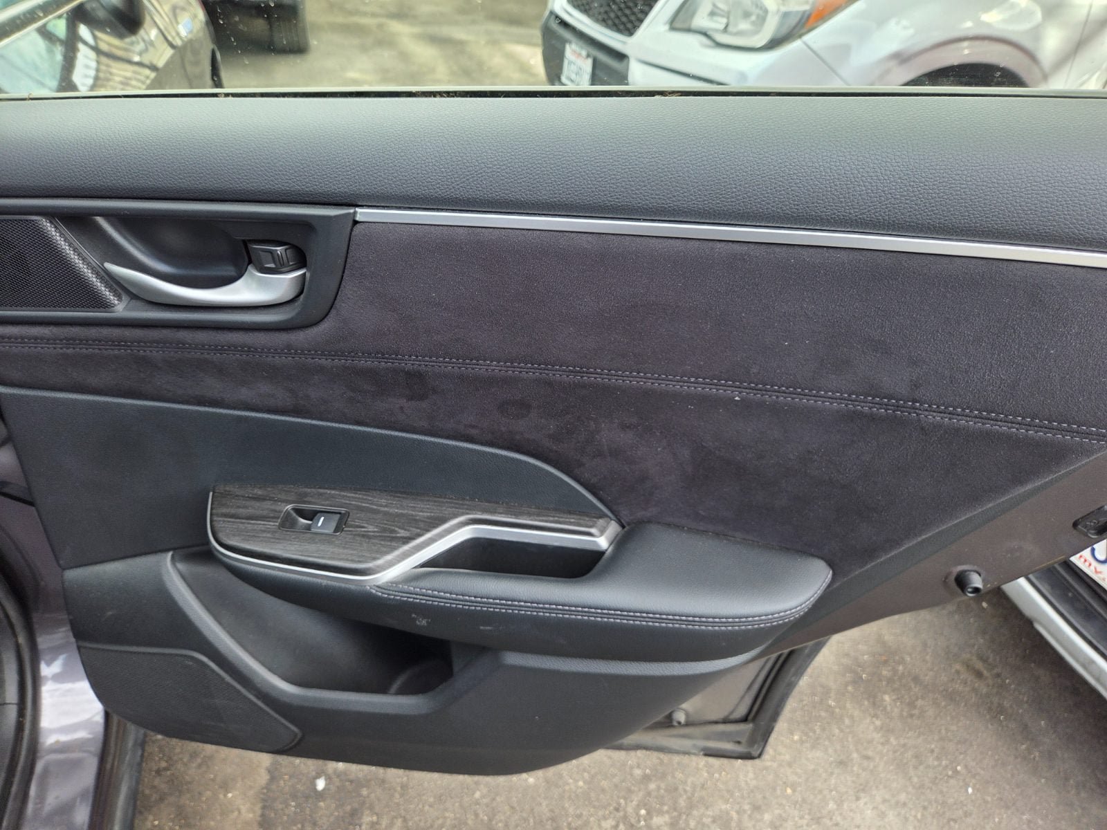 Used 2019 Honda Clarity Touring image 12