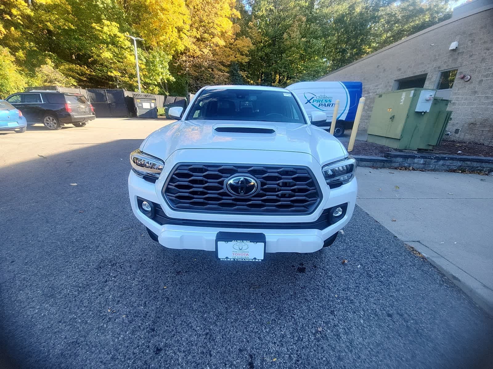 Used 2021 Toyota Tacoma TRD Sport w/ TRD Premium Sport Package AWD/4WD image 22