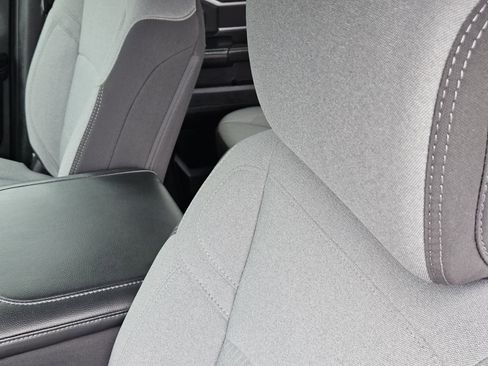 Used 2024 RAM 2500 Big Horn image 33