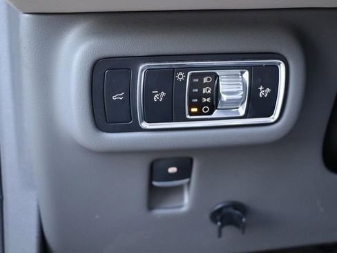 Used 2024 Lincoln Nautilus Reserve w/ Equipment Group 203A AWD/4WD image 30