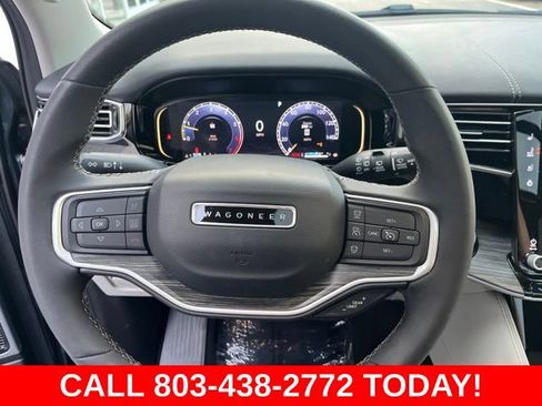Used 2023 Jeep Wagoneer Series III w/ Premium Group I AWD/4WD image 21