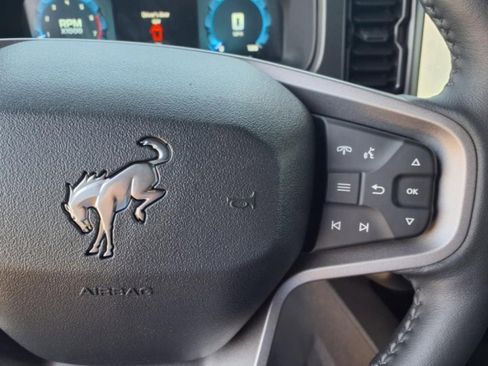 New 2025 Ford Bronco Badlands AWD/4WD image 10