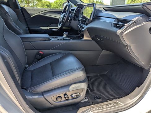 Certified 2023 Lexus RX 350 Premium Plus w/ Accessory Package (K3) image 21