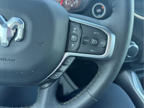 Used 2025 RAM 1500 Big Horn image 33