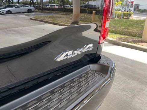 New 2022 RAM 2500 Big Horn w/ Level C Equiment Group image 21