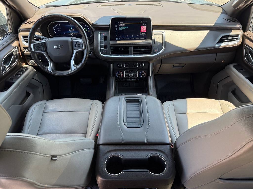 Used 2023 Chevrolet Tahoe Z71 w/ Luxury Package AWD/4WD image 12