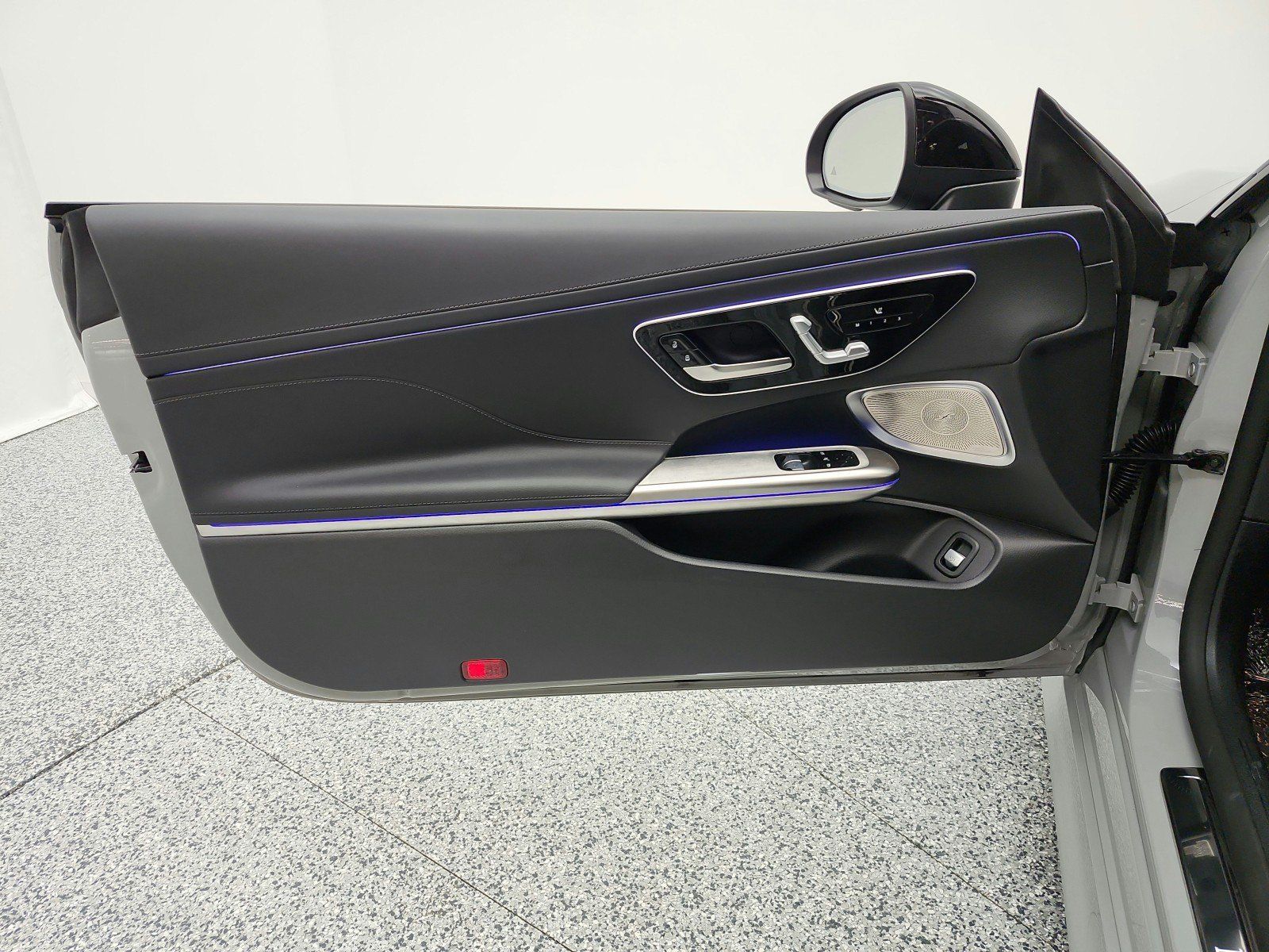 Used 2026 Mercedes-Benz CLE 300 4MATIC Coupe w/ AMG Line image 12