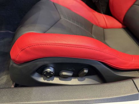 Used 2024 Chevrolet Corvette Z06 w/ Stealth Interior Trim Package image 21