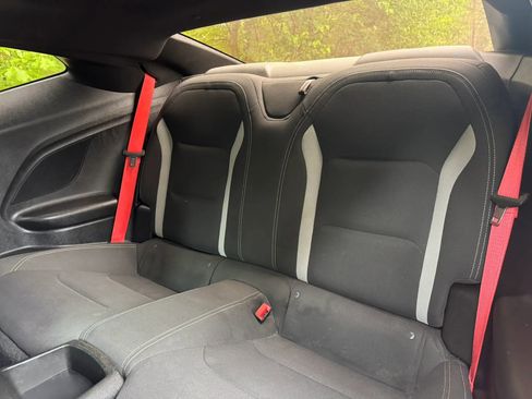 Used 2022 Chevrolet Camaro LS RWD image 11