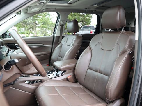 Used 2021 Kia Telluride SX w/ Towing Package FWD image 27