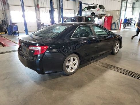 Used 2012 Toyota Camry SE FWD image 7