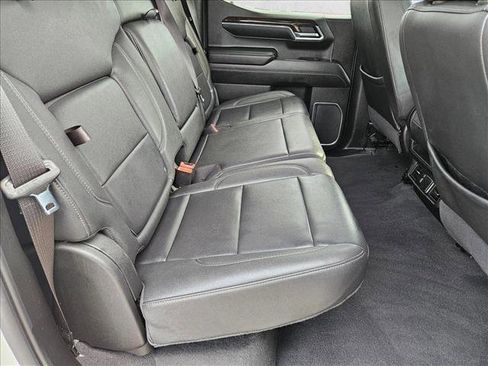 Used 2024 GMC Sierra 1500 SLT RWD image 18