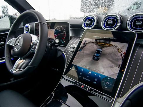 New 2026 Mercedes-Benz GLC 300 4MATIC image 19