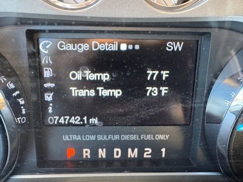 Used 2015 Ford F250 Lariat w/ Chrome Package image 22