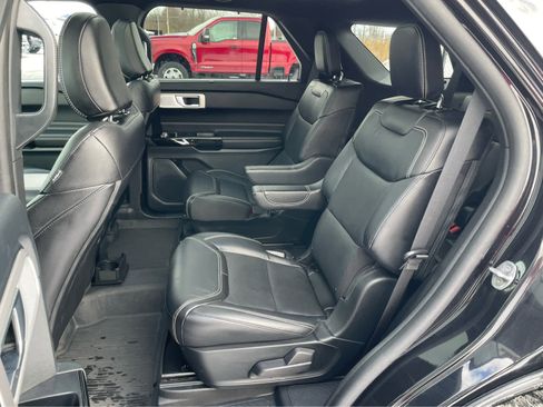 Used 2024 Ford Explorer ST w/ Equipment Group 401A image 33