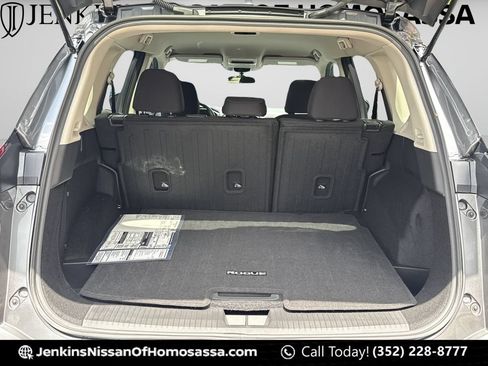 Certified 2026 Nissan Rogue S FWD image 21