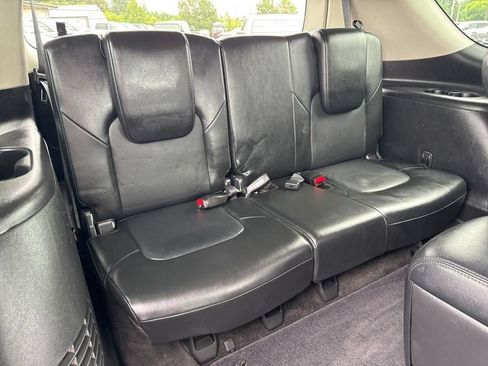 Used 2021 Nissan Armada SL w/ Captain's Chairs Package RWD image 19