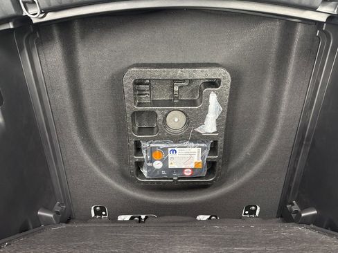 New 2026 Jeep Compass Latitude image 8