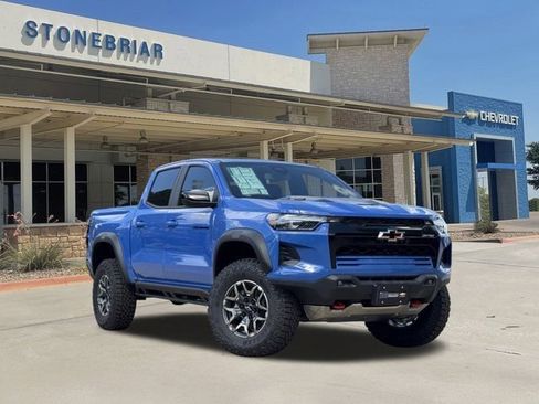 New 2026 Chevrolet Colorado ZR2 w/ Technology Package image 2