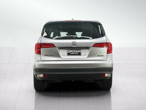 Used 2017 Honda Pilot EX-L image 4