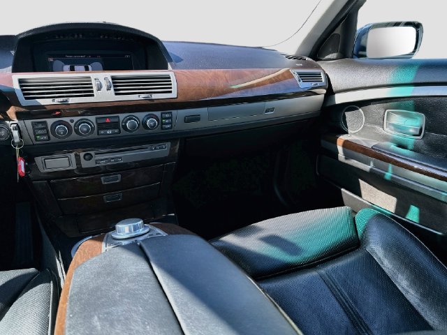 Used 2008 BMW 750Li RWD image 22