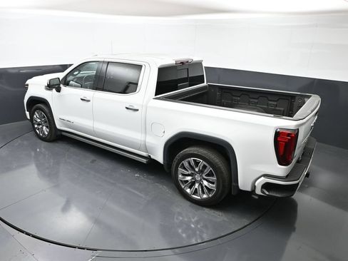 Used 2023 GMC Sierra 1500 Denali w/ Denali Reserve Package AWD/4WD image 42