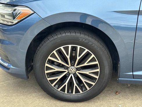 Used 2020 Volkswagen Jetta SE FWD image 5