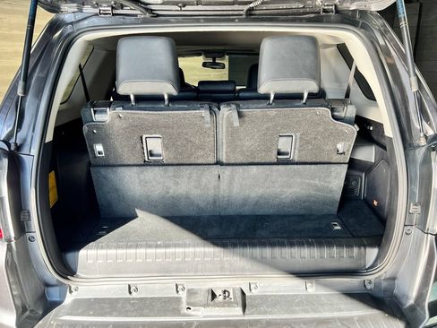 Used 2019 Toyota 4Runner Limited AWD/4WD image 28