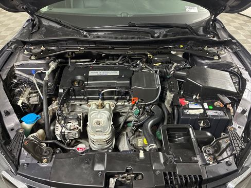 Used 2015 Honda Accord Sport image 6