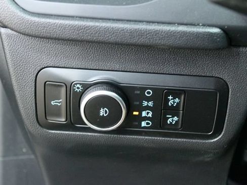 Used 2025 Ford Escape Platinum AWD/4WD image 18