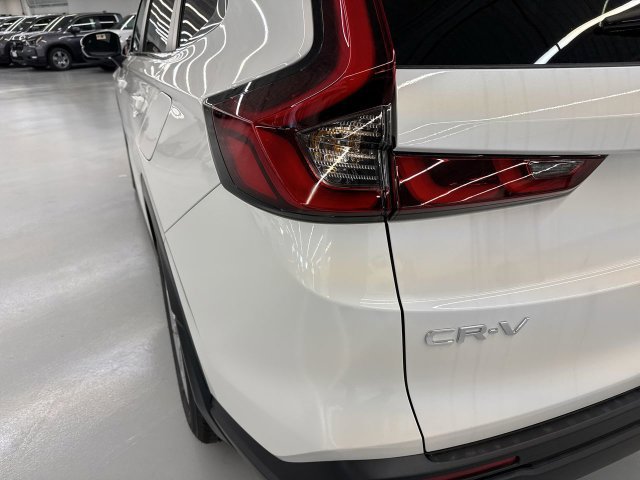 Used 2026 Honda CR-V EX image 32