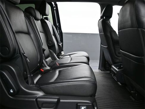 Used 2024 Honda Odyssey EX-L image 12