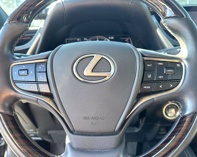 Used 2021 Lexus ES 350 Ultra Luxury w/ Accessory Package FWD image 18