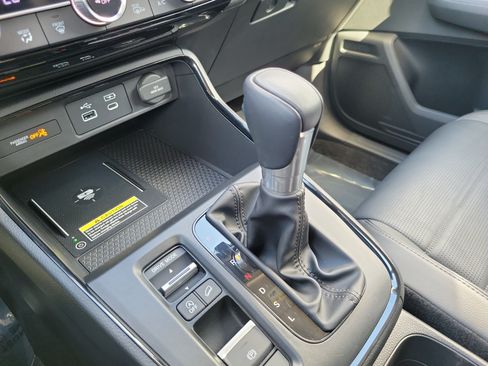 Used 2025 Honda CR-V EX-L image 24