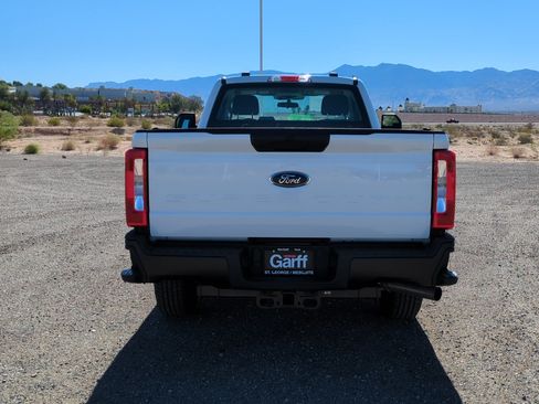 Used 2024 Ford F250 XL RWD image 6