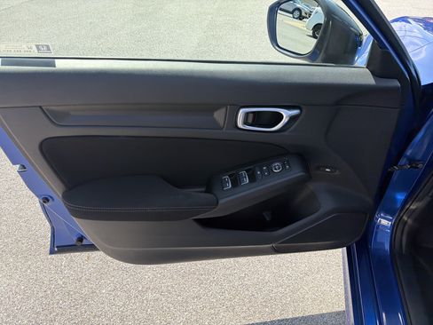 Used 2022 Honda Civic Sport image 15
