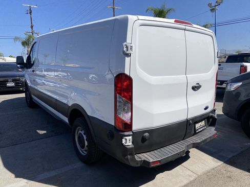 Used 2019 Ford Transit 250 148 Low Roof RWD image 10