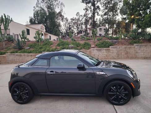 Used 2012 MINI Cooper Coupe S FWD image 7